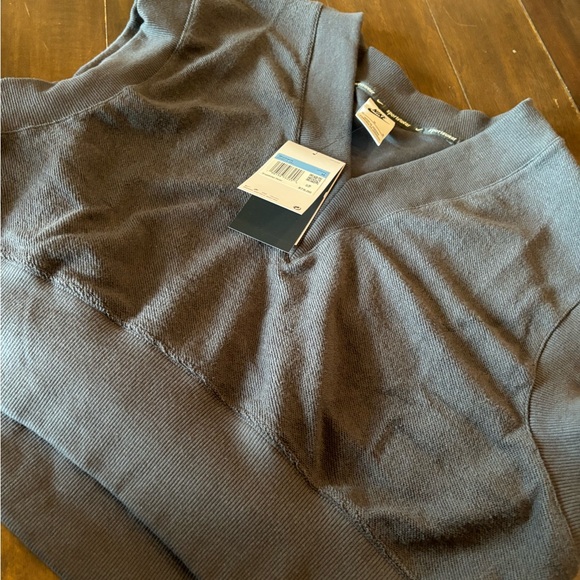 Nike Tops - NWT Nike Oversized Top